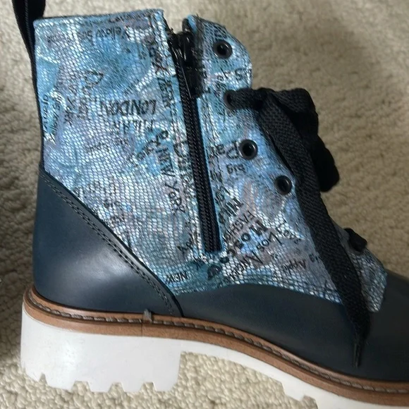 Martino NIB Women’s Nina Blue City Handmade Leather Boots Size 8 NEW - Picture 4 of 15